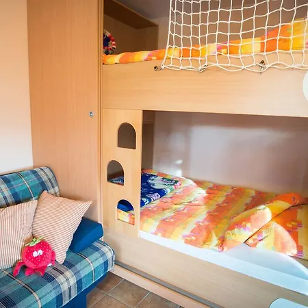 Miki's Ski Krvavec Apartment
